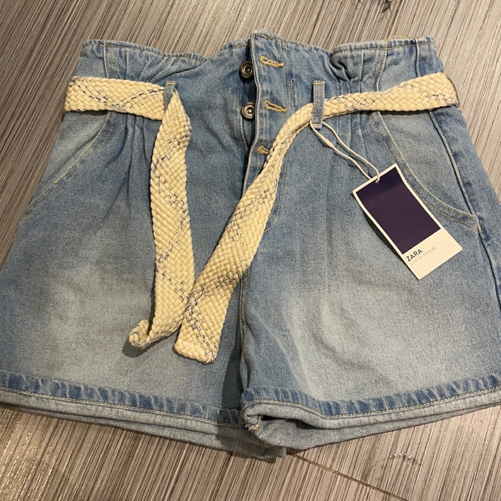 BRAND NEW Zara Jean Shorts